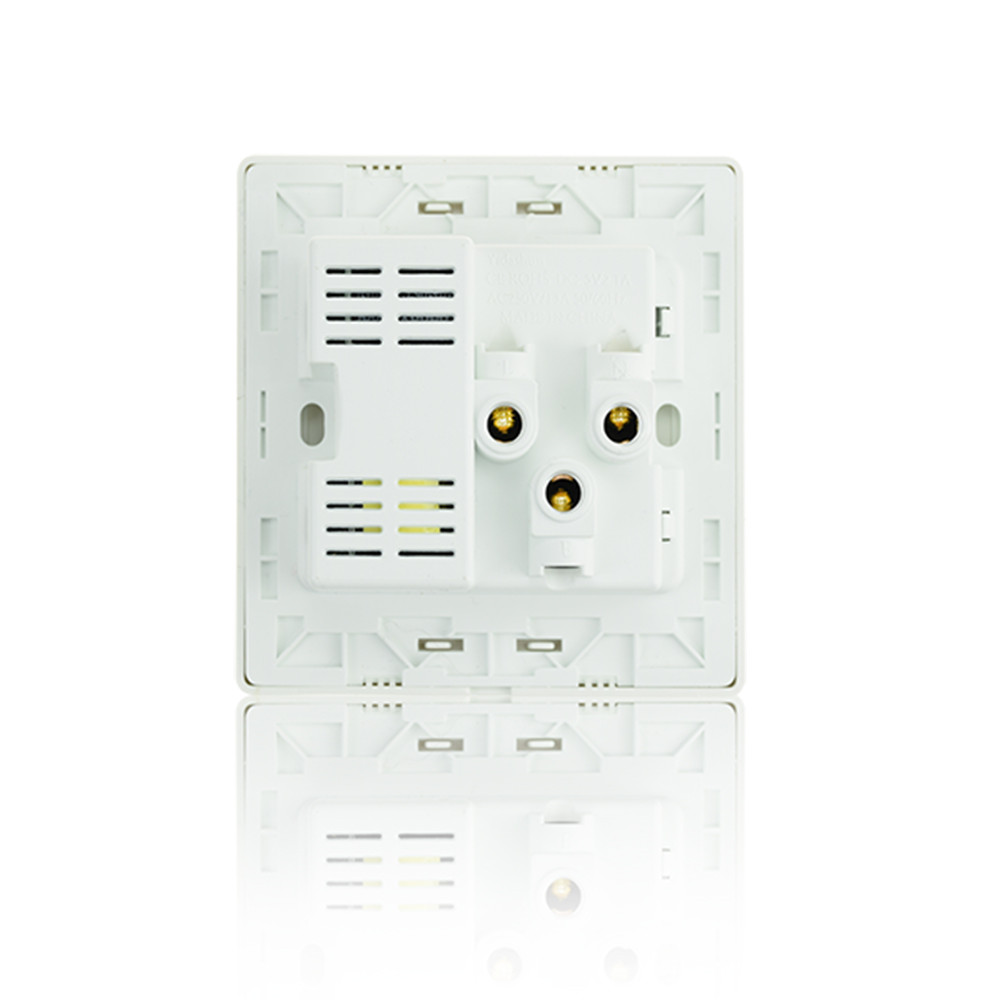5V 2.1ASingle UK USB Wall Socket - Image 2